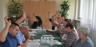 26. absolutorium wójta Racławic Głosowanie nad absolutorium dla wójta gminy Racławice