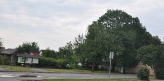 Rewitalizacja i inne inwestycje w gminie Książ Wielki Aktualny stan parkingu naprzeciw KBS w Książu Wielkim