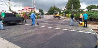 Przejazd w Charsznicy uruchomiony po remoncie Końcowe prace przy przejeździe kolejowym w Charsznicy