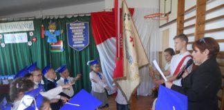 Ślubowanie w Szkole Podstawowej w Bukowskiej Woli