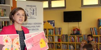 Książka w różnych odsłonach