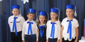 Ślubowanie Pierwszoklasistów w Przybysławicach Pierwszoklasiści Społecznej Szkoły Podstawowej w Przybysławicach