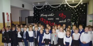 Święto Babci i Dziadka w Racławicach Dzień Babci i Dziadka w Szkole Podstawowej w Raclawicach