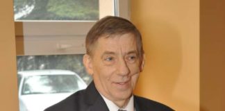 Nowy dyrektor Ośrodka Zdrowia w Książu Wielkim dr Andrzej Gumula nowym kierownikiem SPZOZ w Książu Wielkim