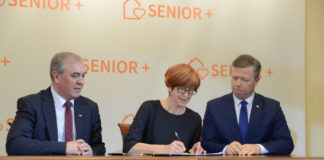 Umowa o dofinansowanie Klubu Senior+ Fot. Ministerstwo Rodziny, Pracy i Polityki Społecznej