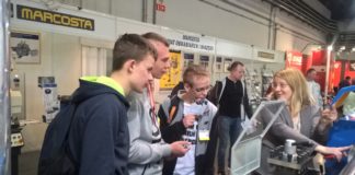 Teleinformatycy na Targach STOM-TOOL