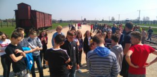Uczniowie z Antolki w Auschwitz-Birkenau