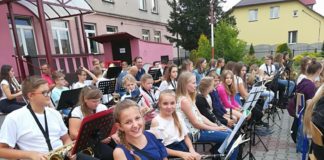 Młodzieżowa Orkiestra z Gołczy na warsztatach w Szczekocinach