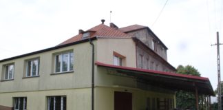 Prace remontowe przy remizach OSP w Brzuchani i Pstroszycach Drugich