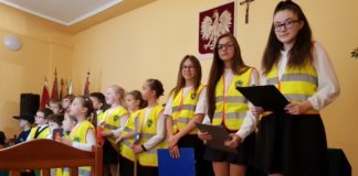 Wizyta uczniów SP Antolka na sesji Rady Gminy