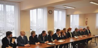 Pierwsza powyborcza sesja w Charsznicy