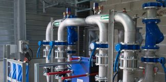 Kompensator a profesjonalna instalacja przemysłowa