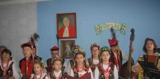 Książowiacy z kolędami u Seniorów w Domu Kombatanta