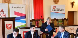 O problemach Miechowszczyzny z wicemarszałkami w miechowskim starostwie WIcemarszałkowie Małopolski w Starostwie Powiatowym w Miechowie