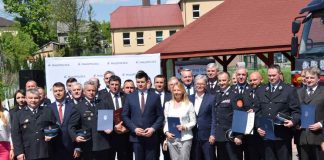 Uroczyste przekazanie promes w Szreniawie w ramach programu Małopolskie Remizy 2019