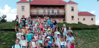 Jak mija czas uczestnikom półkolonii w Książu Małym?