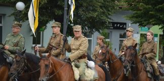 „Kadrówka” w Miechowie. „Skrzydło Niepodległości” dla ZS Nr 2