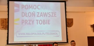 Pod skrzydłami „Tele-Anioła” Prezentacja projektu "Małopolski Tele-Anioł" w miechowskim starostwie