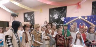 Świąteczna atmosfera w Szkole Podstawowej w Kozłowie