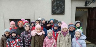 Uczniowie z Antolki na wycieczce w Miechowie