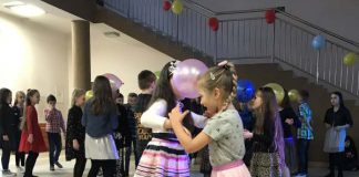 Walentynkowe szkolne szaleństwo w Książu Wielkim