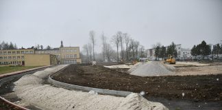 Prace przy przebudowie boiska ZS Nr 2 nabierają tempa