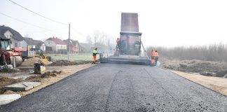 Droga w Brzuchani i most w Swojczanach na ukończeniu