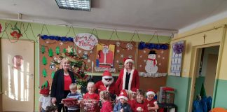 Świąteczny czas w Punkcie Przedszkolnym w Antolce