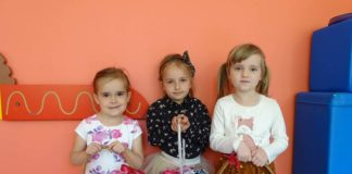 Przedszkolaki z Przybysławic i Kamionki dla swoich Mam