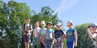 Przedszkolaki z Książa Małego w Parku Miejskim w Miechowie