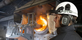 Jak dbać o nauszniki robocze? Posłuchaj wskazówek ekspertów z branży BHP!