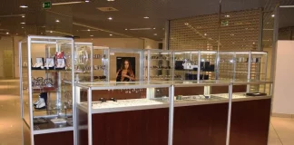 Sprawdź, jak efektywnie wyróżnić układ galerii handlowej. Przeglądamy najlepsze rozwiązania dla każdego sklepu