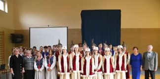 Świętowanie i ślubowanie w miechowskim Ekonomiku