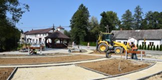 W Wysocicach trwają prace nad zagospodarowaniem centrum wsi