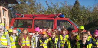 Zajęcia teoretyczne i praktyczne ze strażakami i ratownikami medycznymi