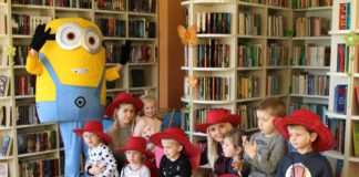 Dzień postaci z bajek z grupą przedszkolną „Biedroneczki”