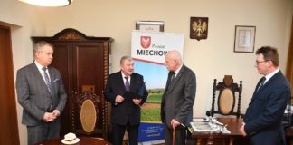 Pożegnanie dotychczasowego i powitanie nowego dyrektora Muzeum Ziemi Miechowskiej