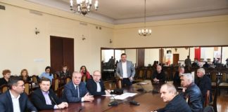 Konsultacje samorządowe w sprawie uchodźców