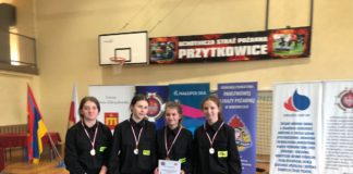 Charsznickie MDP na halowych zawodach w Przytkowicach,