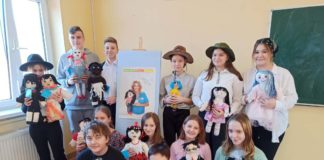 Uczniowie z Dziaduszyc ratują dzieci na świecie!