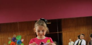 Międzynarodowo i plastycznie w GOK Kozłów