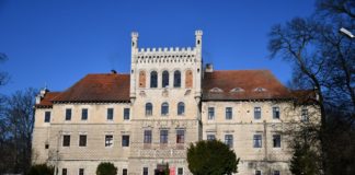 Zagłosuj na Zamek na Mirowie w konkursie „Nasz zabytek”