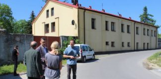 Rusza budowa kanalizacji sanitarnej w ul. Polnej i ul. Podmiejskiej w Miechowie