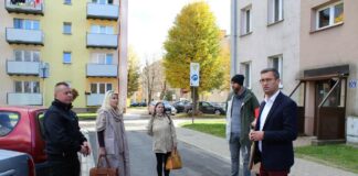 Wyremontowana droga na os. Parkowym w Miechowie