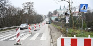 Powiat Miechowski remontuje i przekazuje miastu ulice