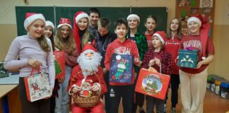 Mikołaj w szkole w Książu Małym