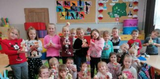 Warsztaty plastyczne w SP Antolka z pracownikami ZAZ z Witowic