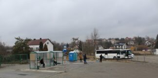 Tymczasowy dworzec autobusowy w Miechowie na czas budowy nowego obiektu