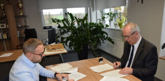 Umowa na remont drogi w Czaplach Wielkich