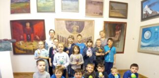 Pisanki malowane – warsztaty wielkanocne uczniów z Książa Małego